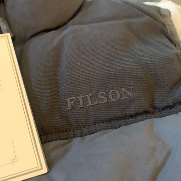 C.C. Filson Women’s Featherweight Down Vest, NEW FadeBLack, Outerwear - Picture 3 of 6